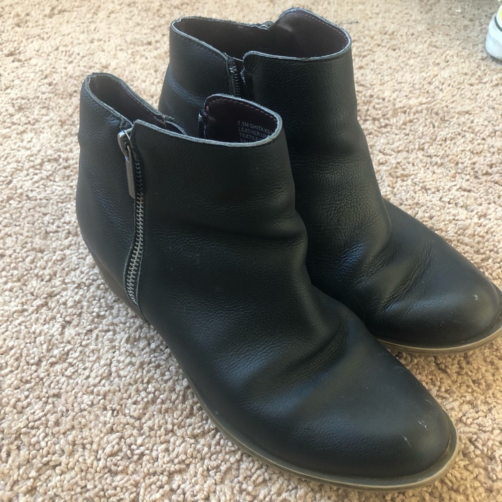 Ankle boots